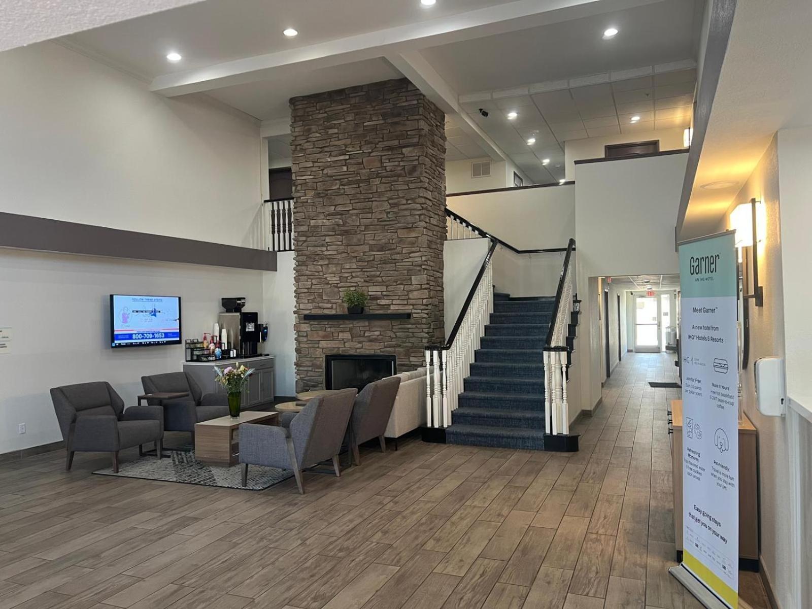 Garner Hotel By Ihg Phoenix - סורפרייז מראה חיצוני תמונה